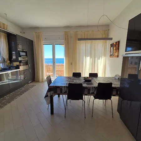 Appartamento Ametista A Pochi Passi Dal Mare