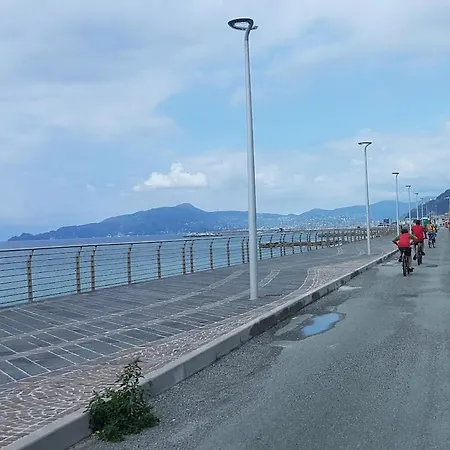 Ametista Frontemare Con Posto Auto لافانيا