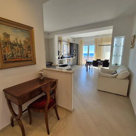 Ametista A Pochi Passi Dal Mare *